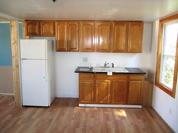71 Oak Street Westerly, RI 02891 - Photo 9 of 22 Gallery Image 9