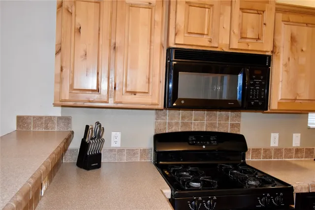 $199,000 | 152 Pikes Peak Place, Dillon, CO 80435