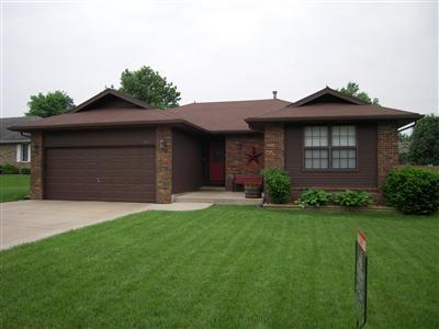 2806 West Swan Street Springfield, MO 65807 - Photo 1 of 1 Primary Photo