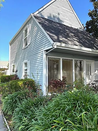 $430,000 | 8312 Windmill Farms Drive, Cotati, CA 94931