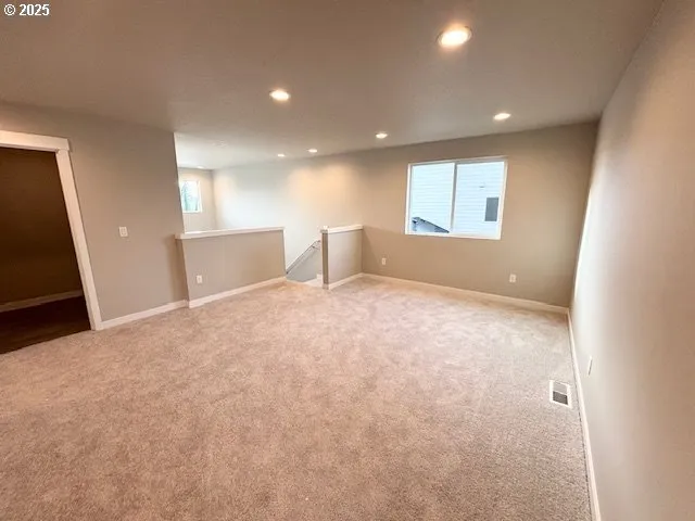 $613,388 | 1555 Young Street, Lafayette, OR 97127