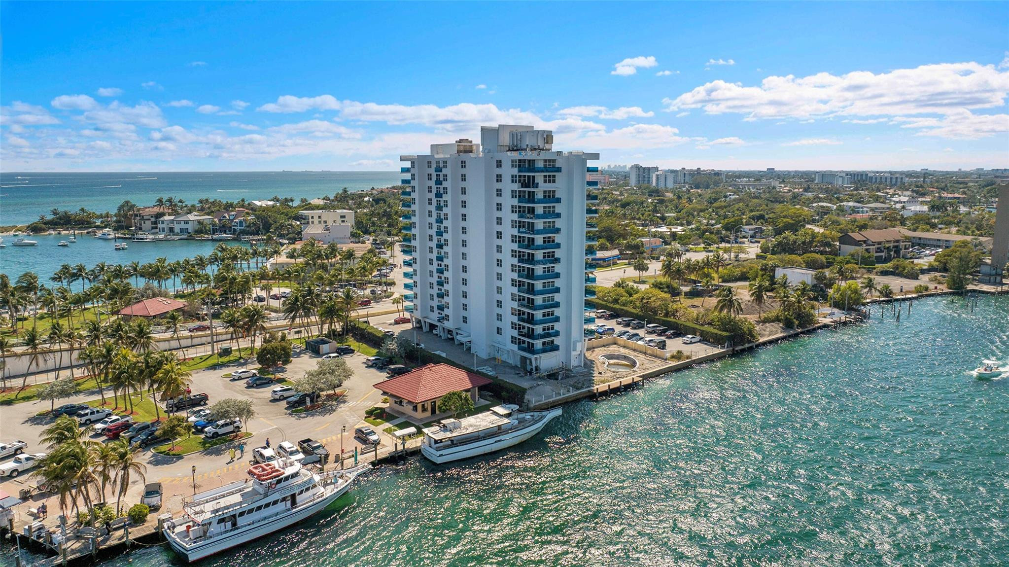 2639 North Riverside Drive, Unit 1005 Pompano Beach, FL 33062 - Photo 31 of 34 Photo 30