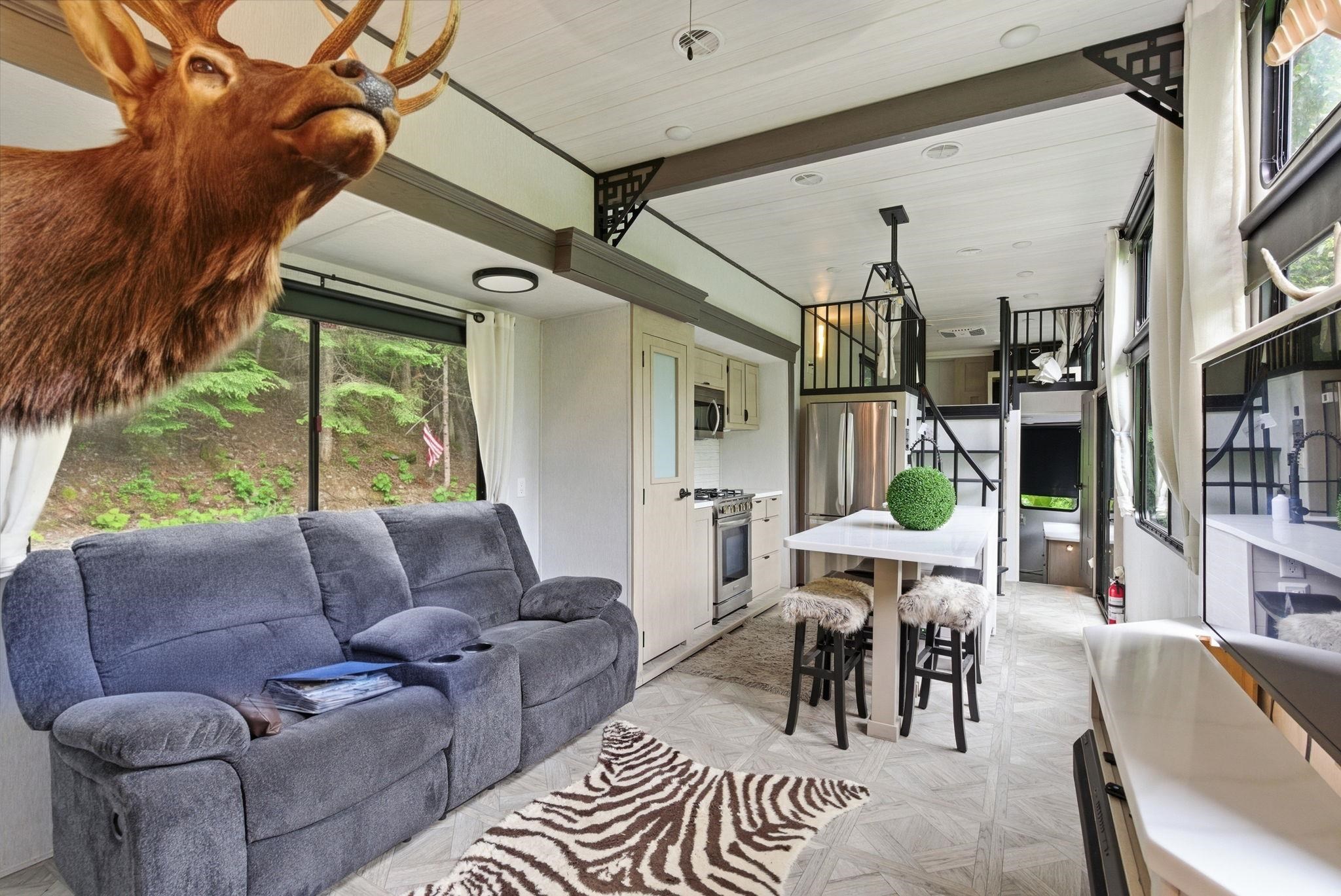8657 Spring Valley Road Elk, WA 99009 - Photo 10 of 47