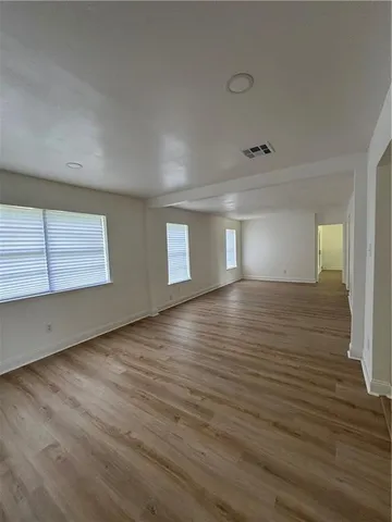 $239,999 | 2121 Colonial Drive, Laplace, LA 70068