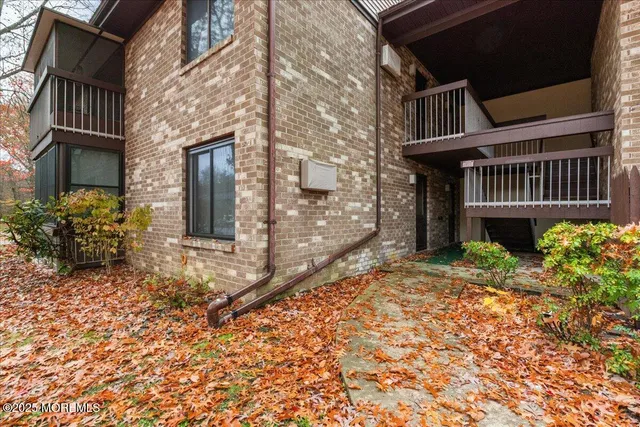 $250,000 | 93 Arrowood Road, Unit G, Manalapan, NJ 07726