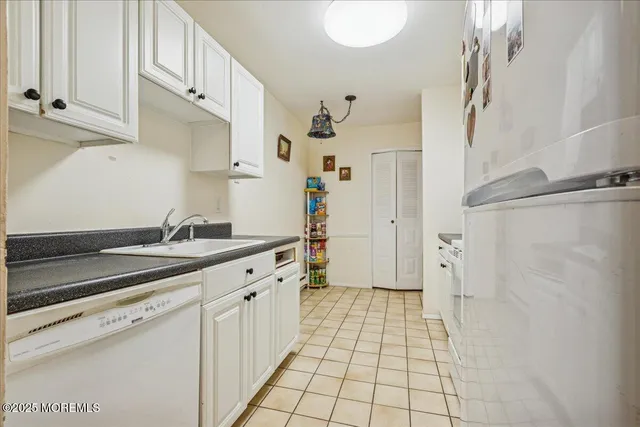 $250,000 | 93 Arrowood Road, Unit G, Manalapan, NJ 07726