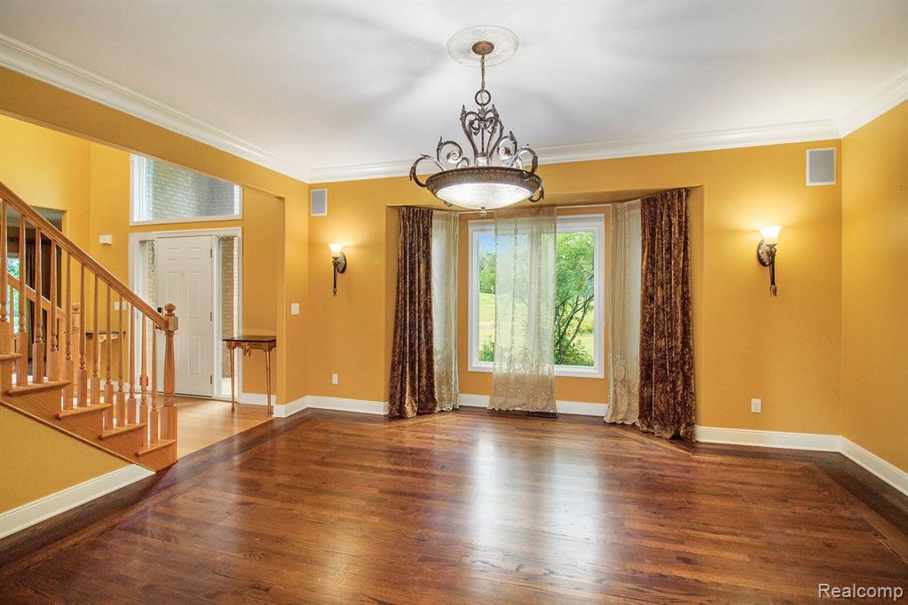 9371 Lee Jones Road Fenton, MI 48430 - Photo 12 of 64