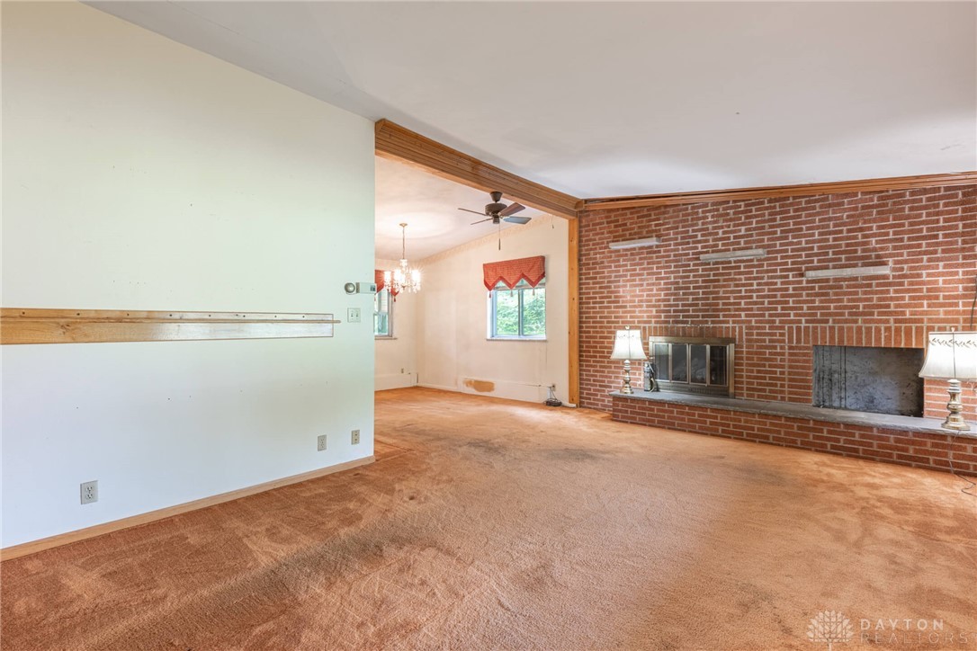 9565 Mintwood Road Dayton, OH 45458 - Photo 4 of 39 Gallery Image 4