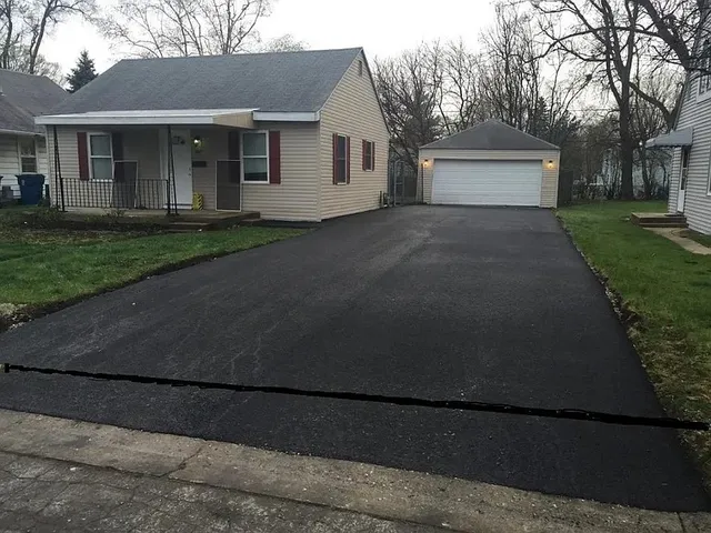 $1,750 | 1815 Wilcox Street, Crest Hill, IL 60403