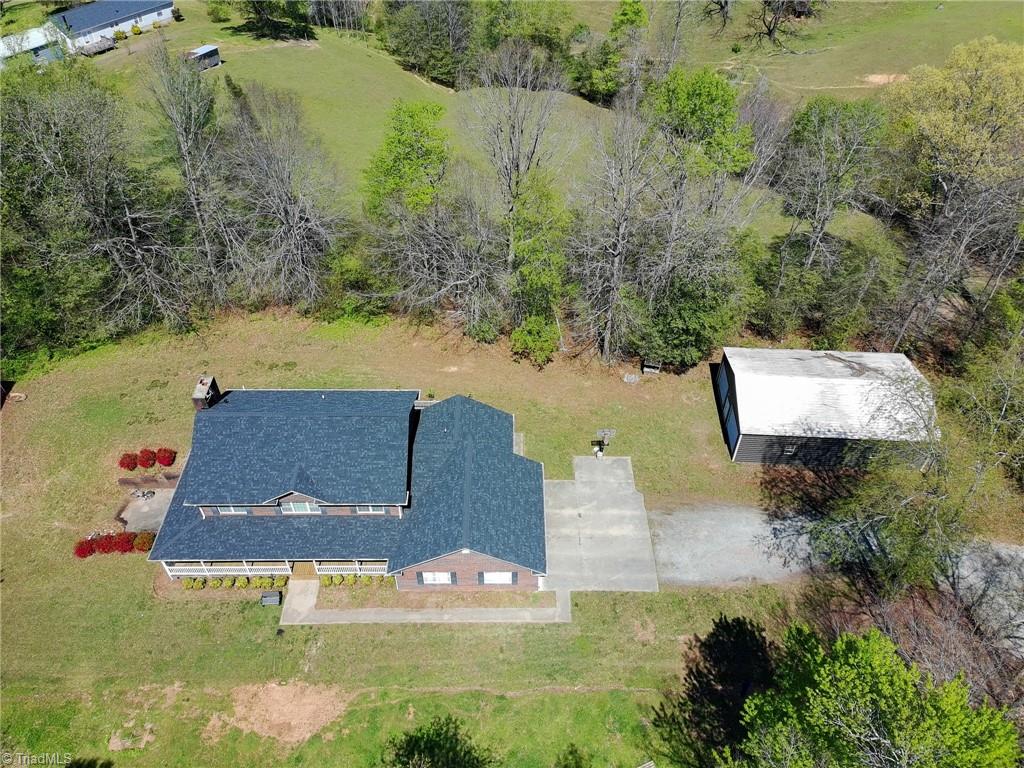 1381 Foster Payne Road Boomer, NC 28606 - Photo 48 of 50 Gallery Image 48