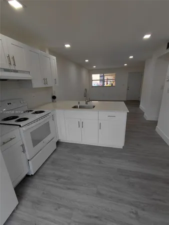 $2,385 | 5435 West 24th Avenue, Unit 14, Hialeah, FL 33016