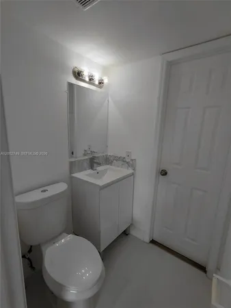 $2,385 | 5435 West 24th Avenue, Unit 14, Hialeah, FL 33016