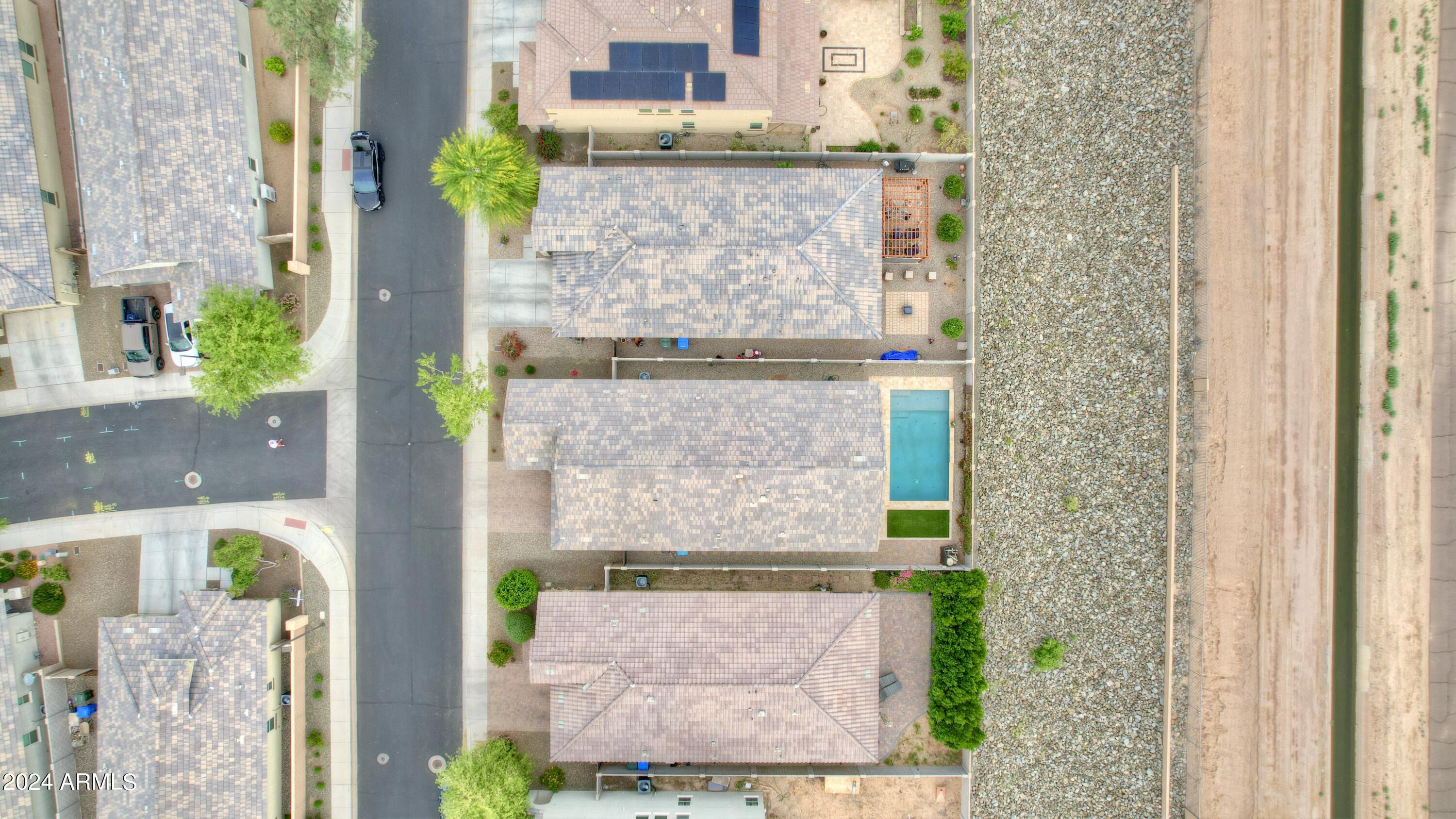 2429 East Beverly Road Phoenix, AZ 85042 - Photo 20 of 24 Beverly Rear Privacy