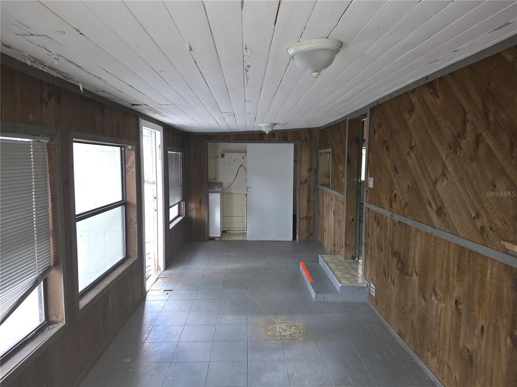 404 Northwest 7th Street Mulberry, FL 33860 - Photo 12 of 22