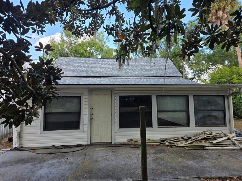 404 Northwest 7th Street Mulberry, FL 33860 - Photo 5 of 22 a view of outdoor space and yard