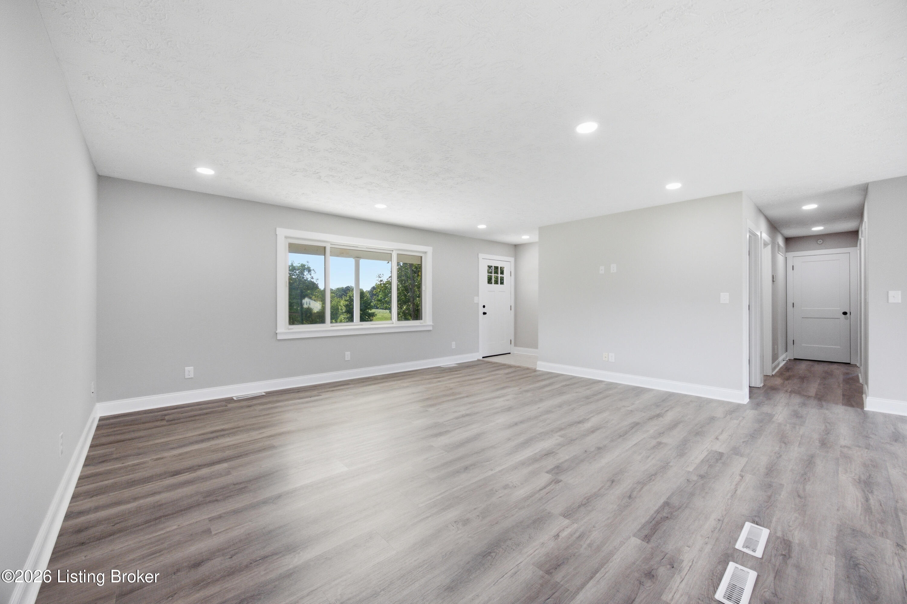 1279 Rice Road Lawrenceburg, KY 40342 - Photo 11 of 91 Great Room