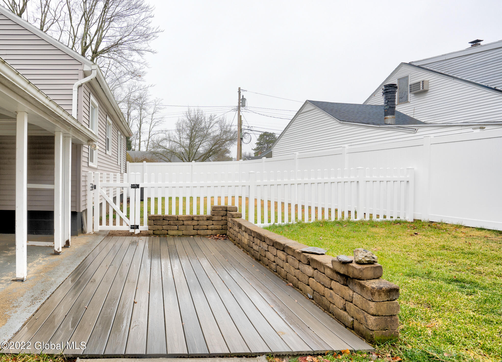 2921 Windermere Road Schenectady, NY 12304 - Photo 27 of 33 DSC08506_7_8HDR