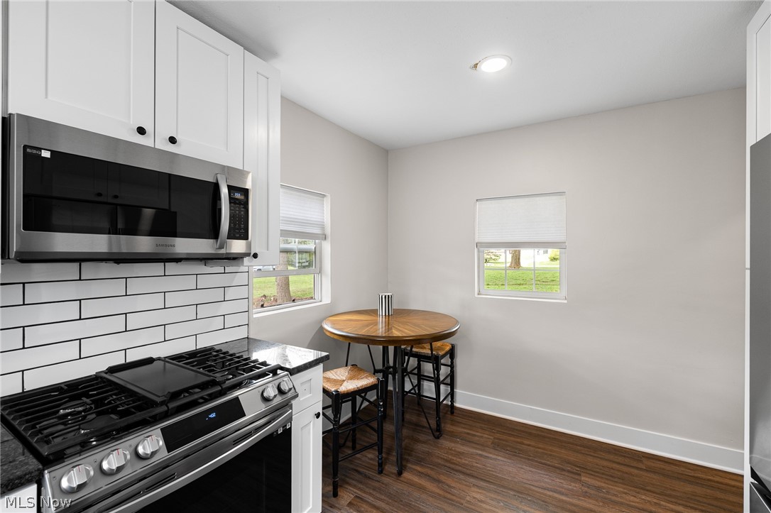 1405 South Medina Line Road Wadsworth, OH 44281 - Photo 9 of 34