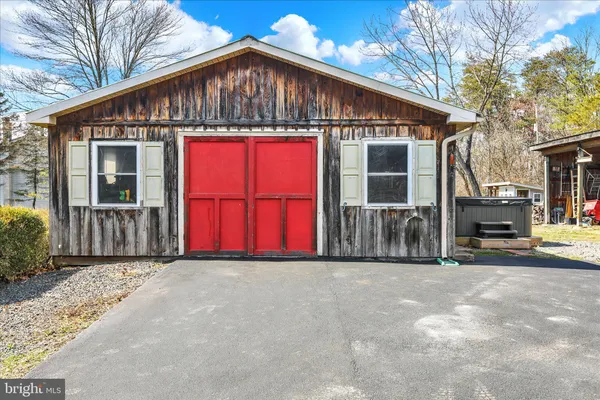 $385,000 | 41 Laurel Avenue, Birdsboro, PA 19508