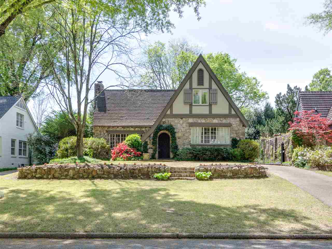 Enchanting English architecture in the heart of Chickasaw Gardens!