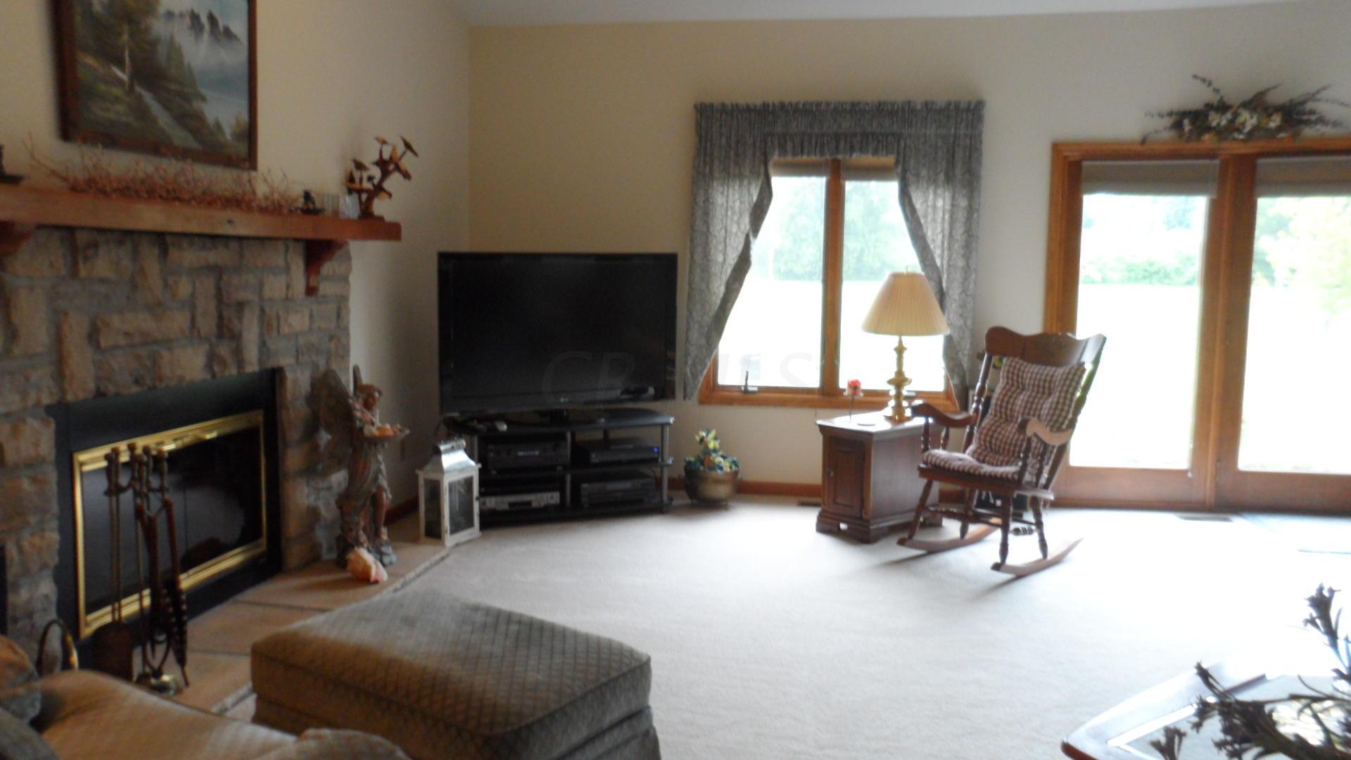 1599 South County Line Road Johnstown, OH 43031 - Photo 11 of 32 Gallery Image 11