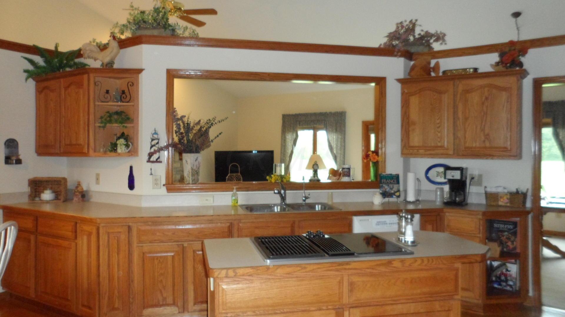1599 South County Line Road Johnstown, OH 43031 - Photo 8 of 32 Gallery Image 8
