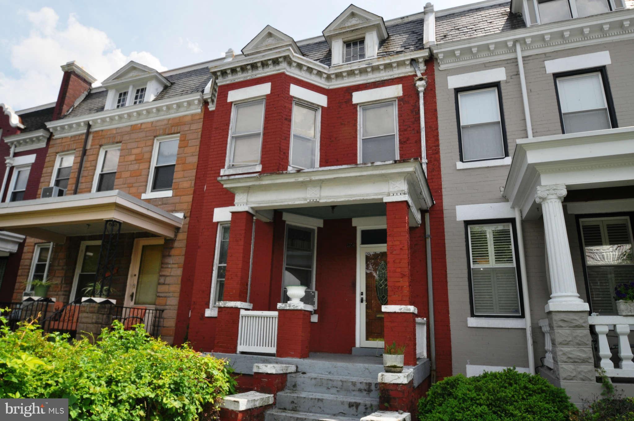 Exterior  Front