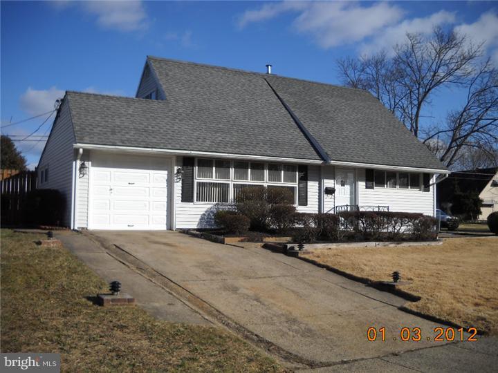 20 Long Loop Road Levittown, PA 19056 - Photo 2 of 25 Gallery Image 2