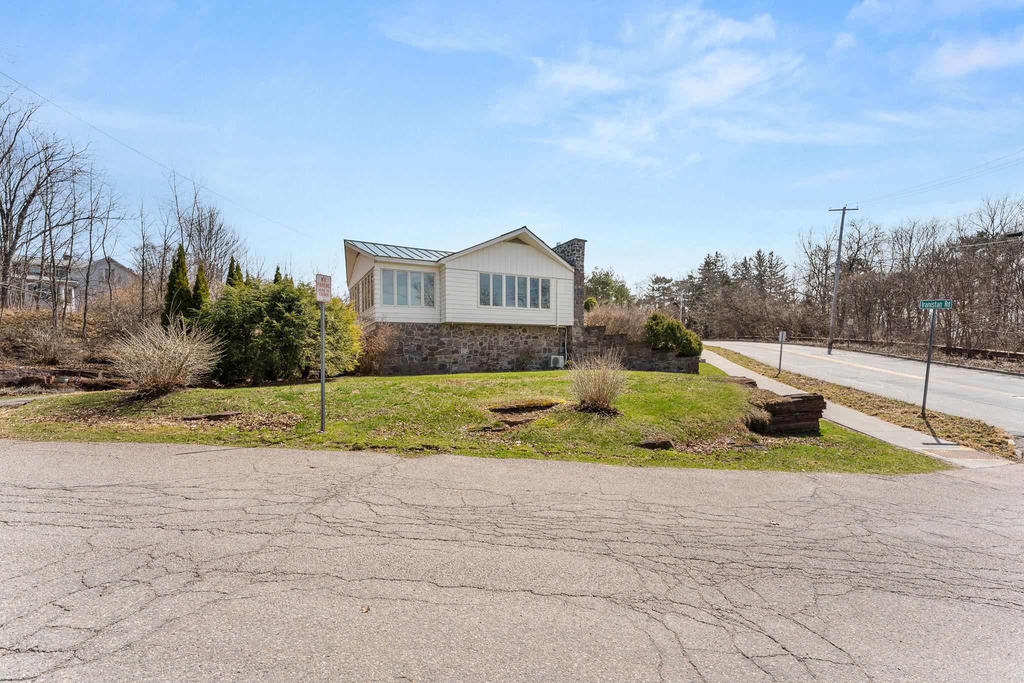 68 Ledge Road Burlington, VT 05401 - Photo 51 of 59 Gallery Image 51