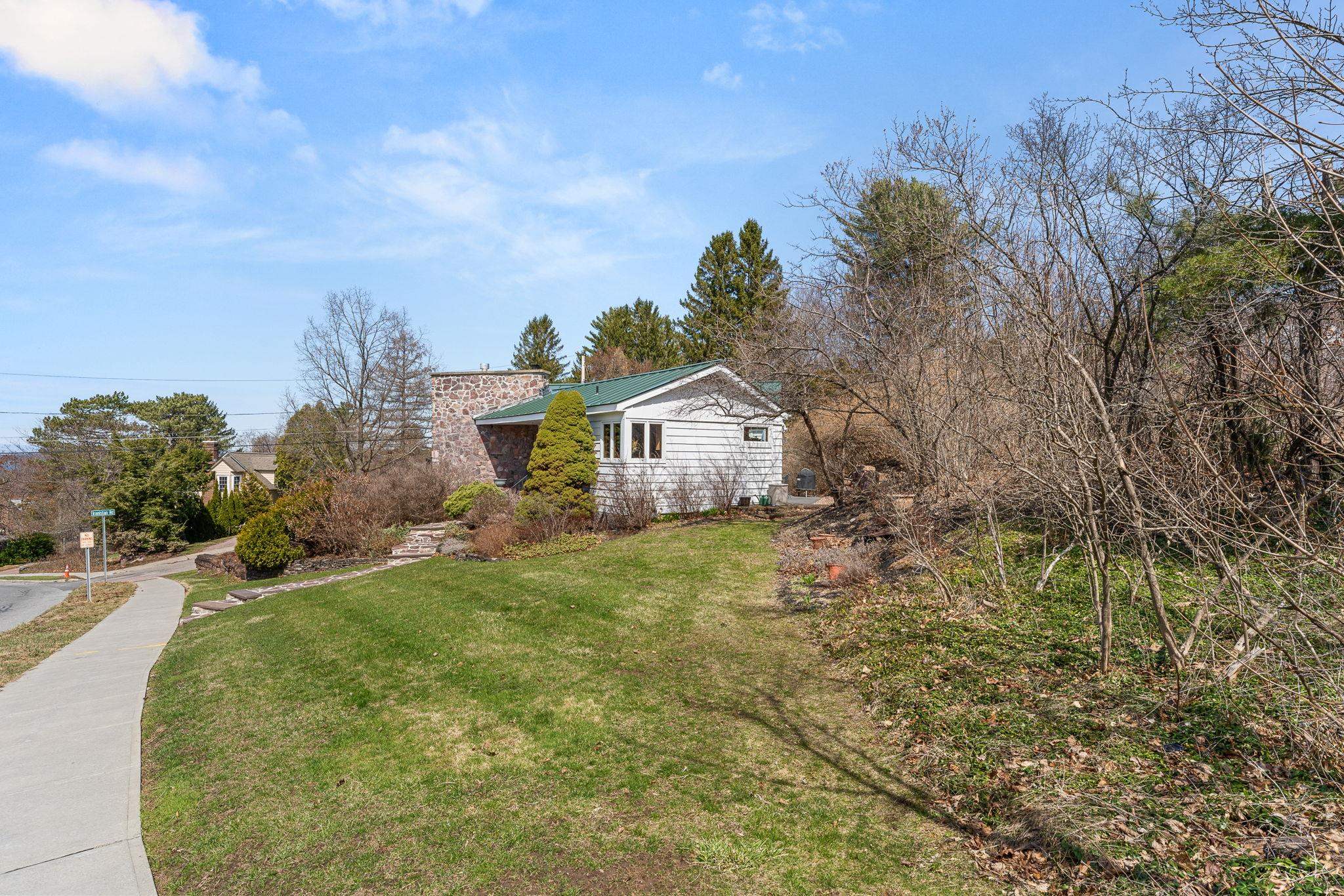68 Ledge Road Burlington, VT 05401 - Photo 53 of 59 Gallery Image 53