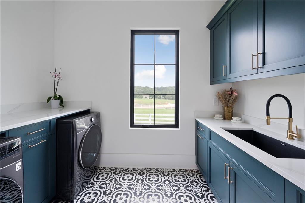 1054 Dee Kennedy Road Auburn, GA 30011 - Photo 23 of 55