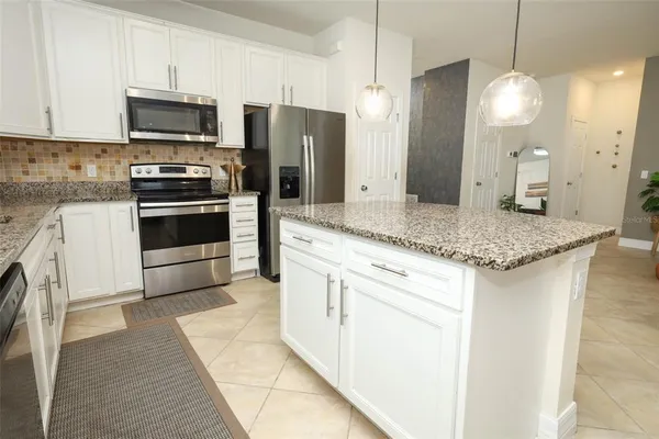 $385,000 | 2190 Bur Oak Boulevard, St. Cloud, FL 34771