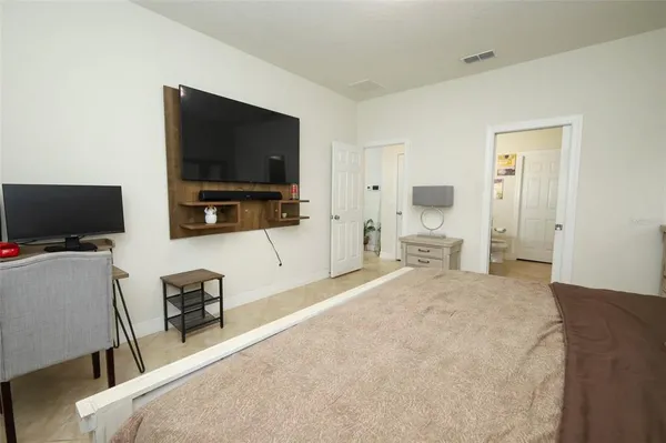 $385,000 | 2190 Bur Oak Boulevard, St. Cloud, FL 34771