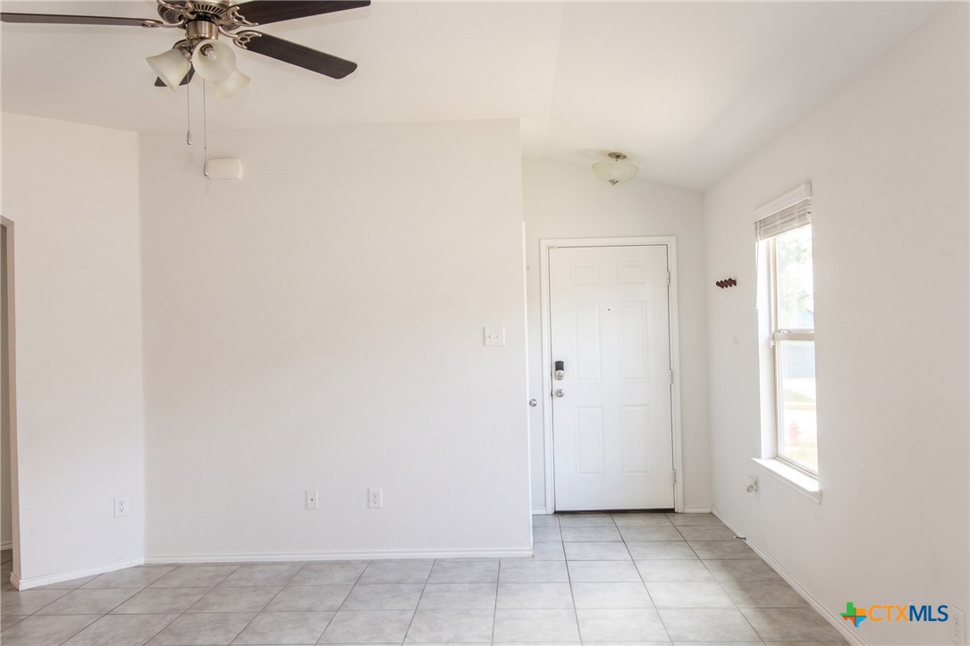 2551 Pintail Loop Copperas Cove, TX 76522 - Photo 3 of 12