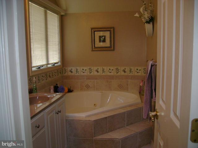 6500 Windmere Road Harrisburg, PA 17111 - Photo 9 of 11 Gallery Image 9