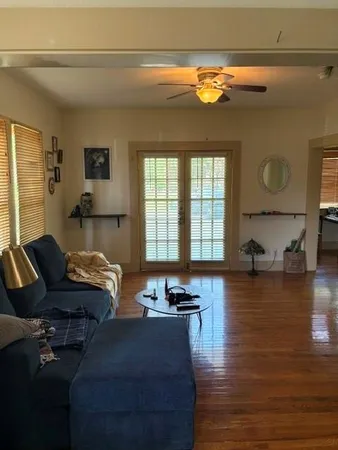 $1,350 | 1420 West 10th Street, Dallas, TX 75208
