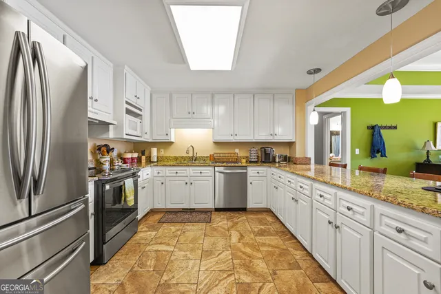 $819,000 | 99 Mariners Drive Northeast, Milledgeville, GA 31061