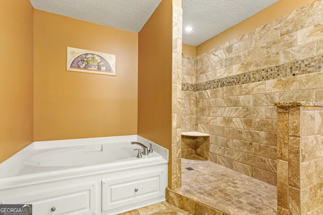 $819,000 | 99 Mariners Drive Northeast, Milledgeville, GA 31061