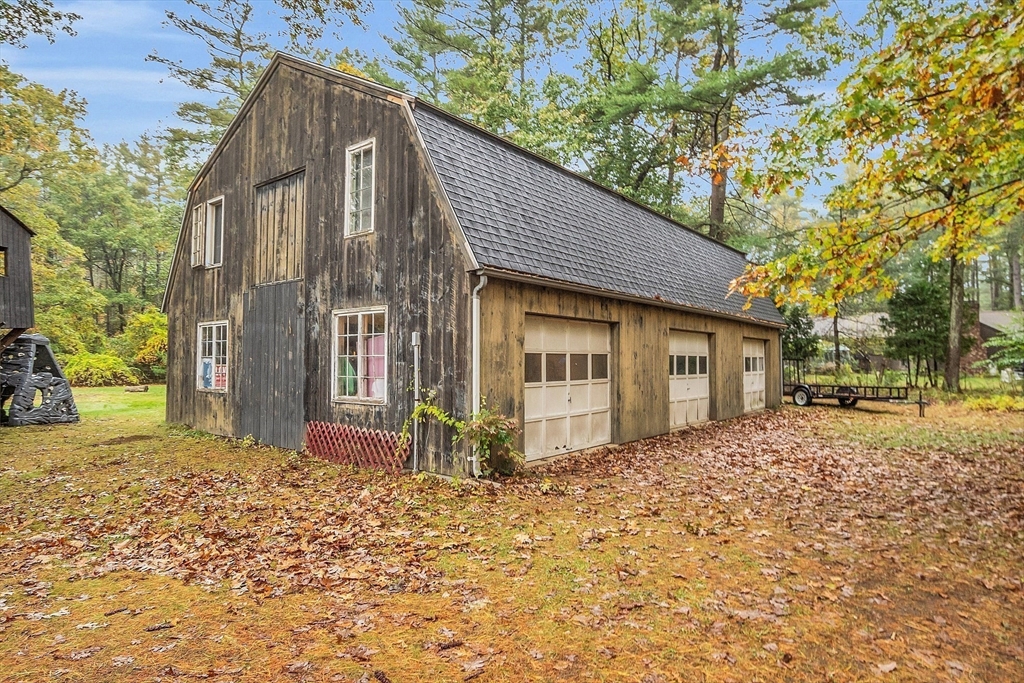 160 Gratuity Road Groton, MA 01450 - Photo 5 of 42 Gallery Image 5