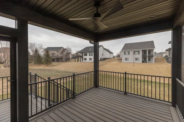 $869,900 | 516 Somerby Parkway Northeast, Byron, MN 55920