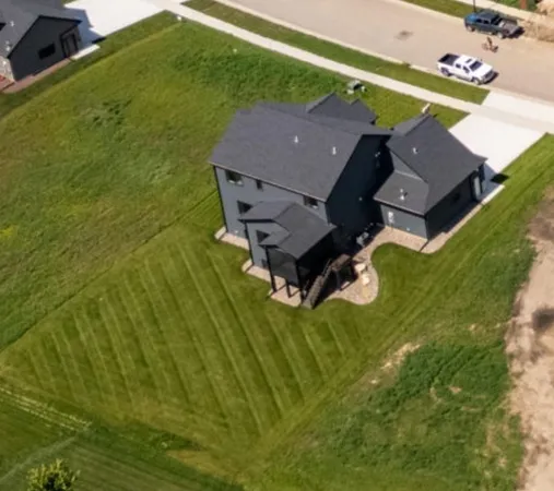 $869,900 | 516 Somerby Parkway Northeast, Byron, MN 55920