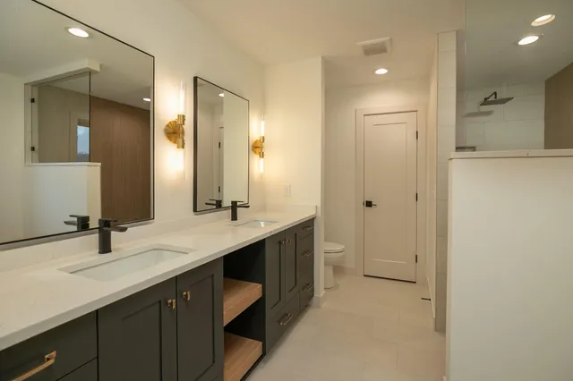 $869,900 | 516 Somerby Parkway Northeast, Byron, MN 55920