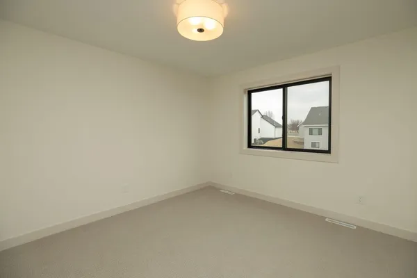 $869,900 | 516 Somerby Parkway Northeast, Byron, MN 55920