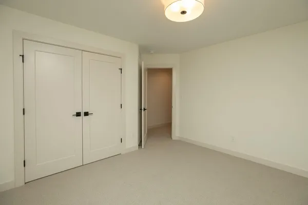 $869,900 | 516 Somerby Parkway Northeast, Byron, MN 55920