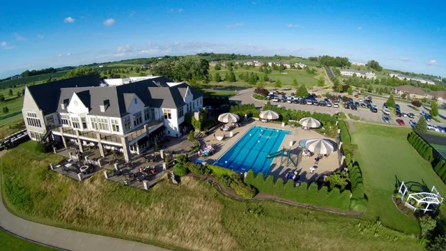 $869,900 | 516 Somerby Parkway Northeast, Byron, MN 55920