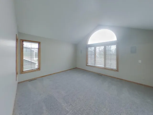 $3,669 | 12320 43rd Avenue North, Plymouth, MN 55442