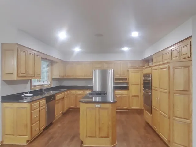 $3,669 | 12320 43rd Avenue North, Plymouth, MN 55442