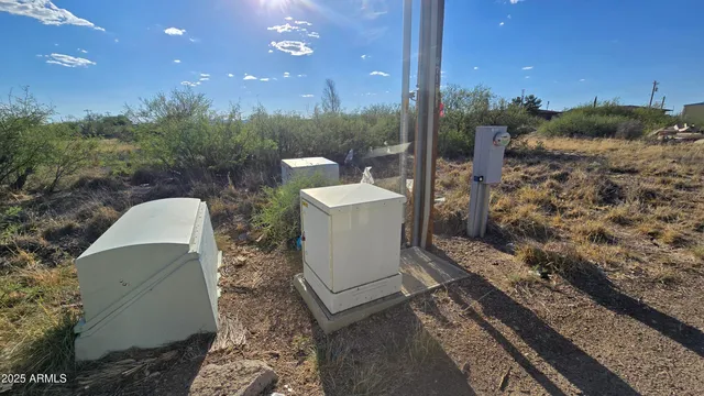 a view of a backyard of the house