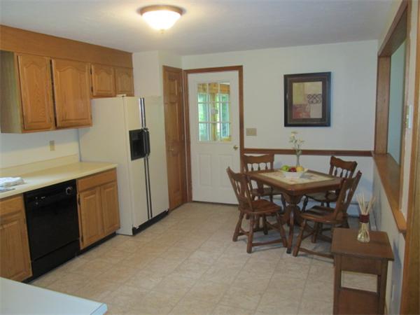 200 New Boston Road Sturbridge, MA 01566 - Photo 3 of 13