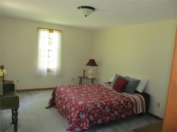 200 New Boston Road Sturbridge, MA 01566 - Photo 6 of 13
